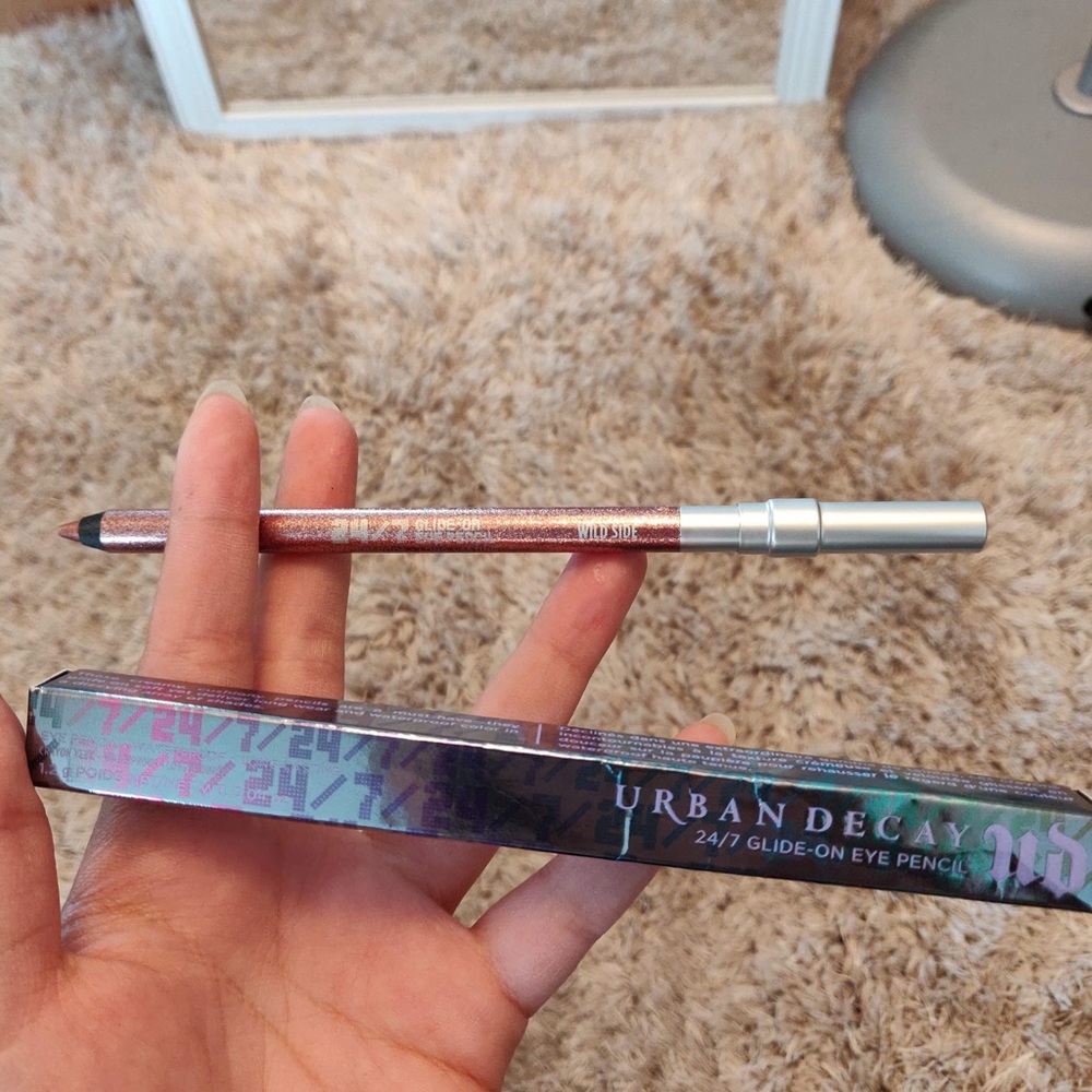 URBAN DECAY 24/7 GLITTER EYELINER